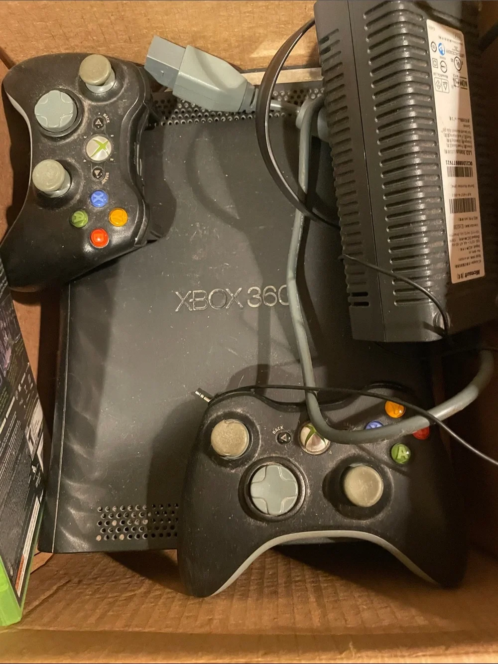 Xbox 360 Console Bundle with Batman: Arkham Asylum - Black
